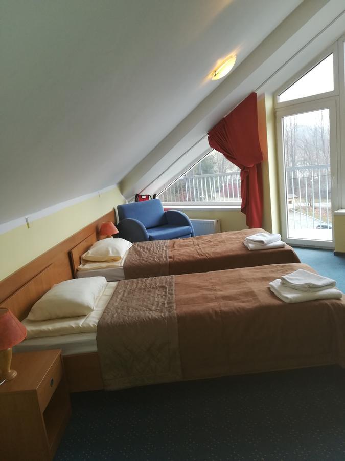 Orw Muflon Hotell Ustroń Eksteriør bilde